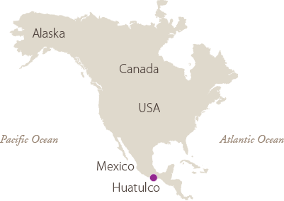 Map of North America showing location of Huatulco, Mexico, United States, Canada, Pacific and Atlantic Ocean.